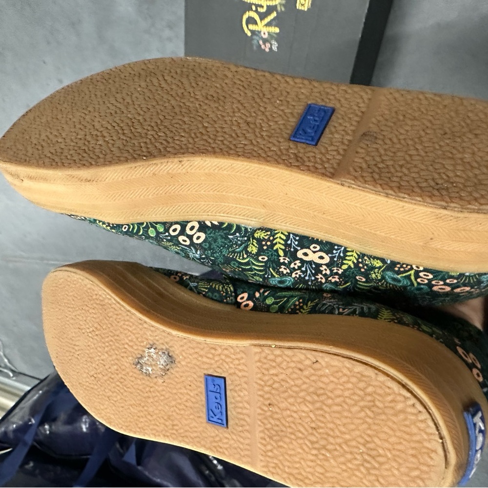 Keds x Rifle Paper Co Green and Tan Floral High Top Sneakers - Picture 4 of 5